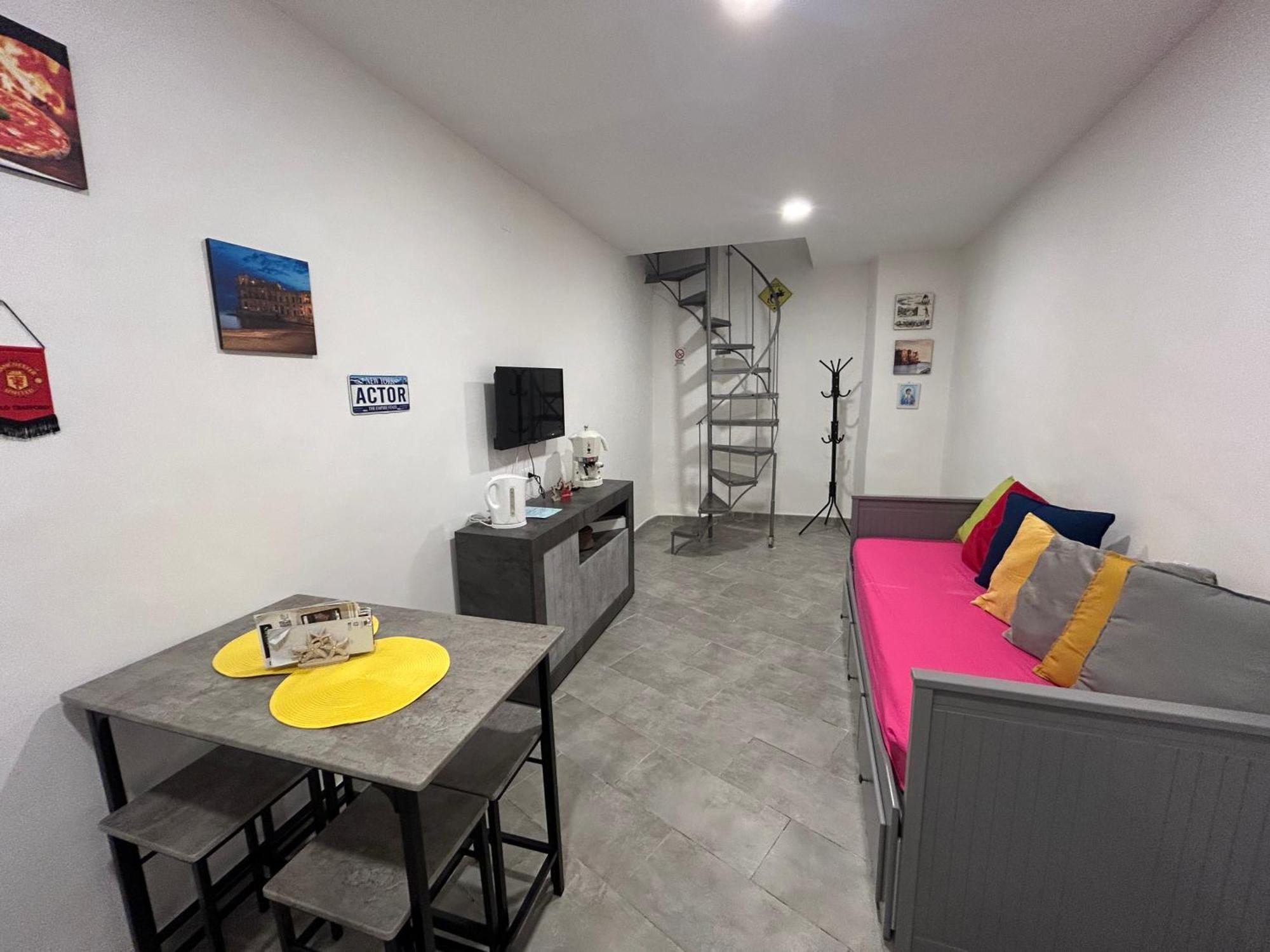 Apartamento Casagiulia Nápoles Exterior foto